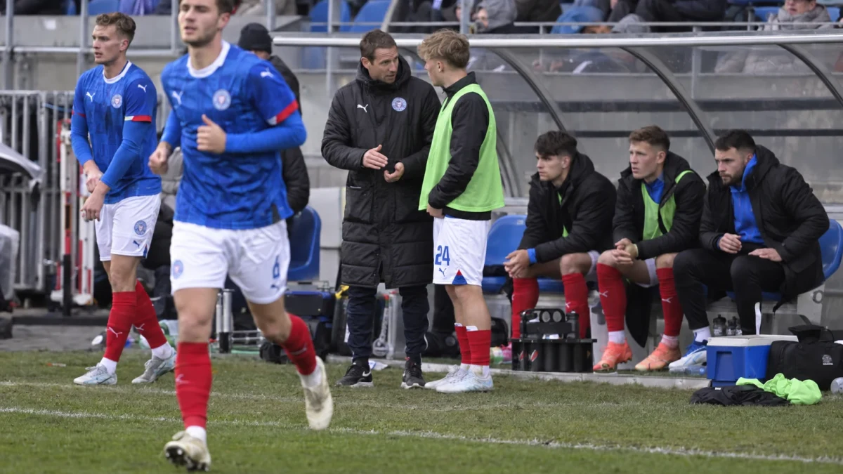 Holstein Kiel juuttunut putoamiskarsijan paikalle 2. Bundesliigassa